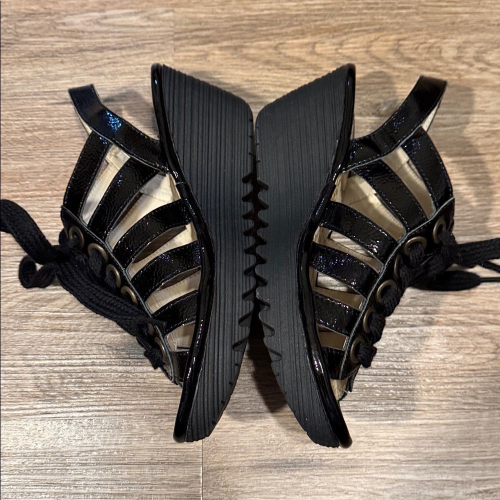 Fly London Yito Damani Sandals Black Patent Leather Size 38 (US 7) - Picture 2 of 6